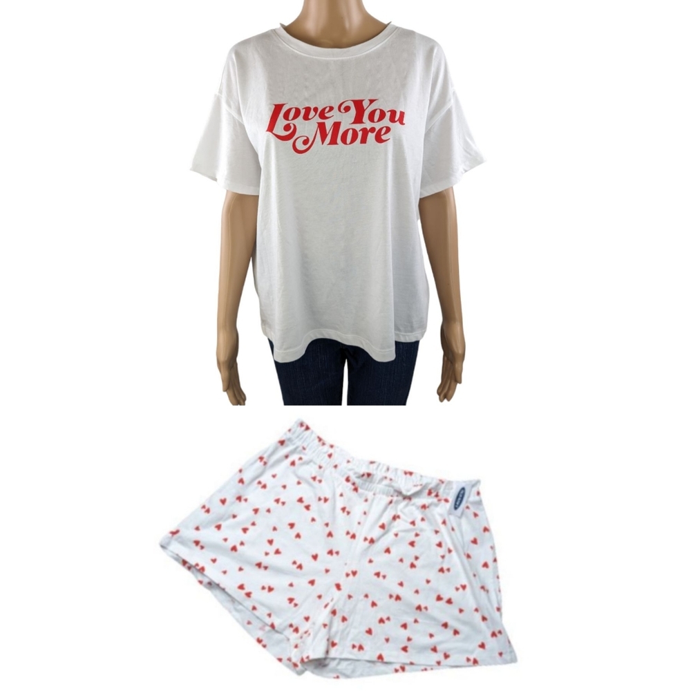 Old Navy 2-Piece Red and White Heart Print Pajamas L